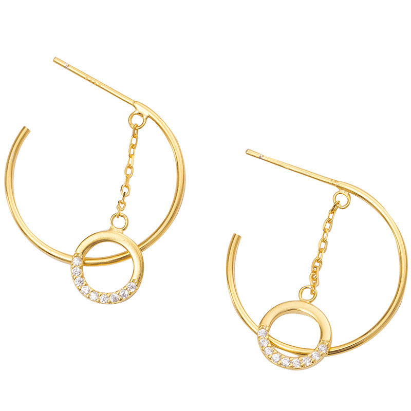 Geometric "C" with Hoop Earrings